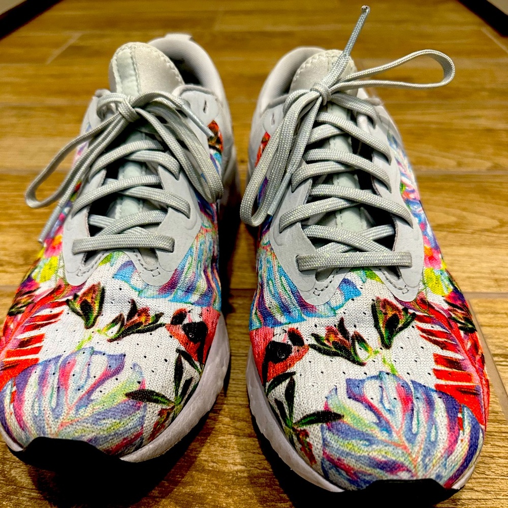 Nike shoes